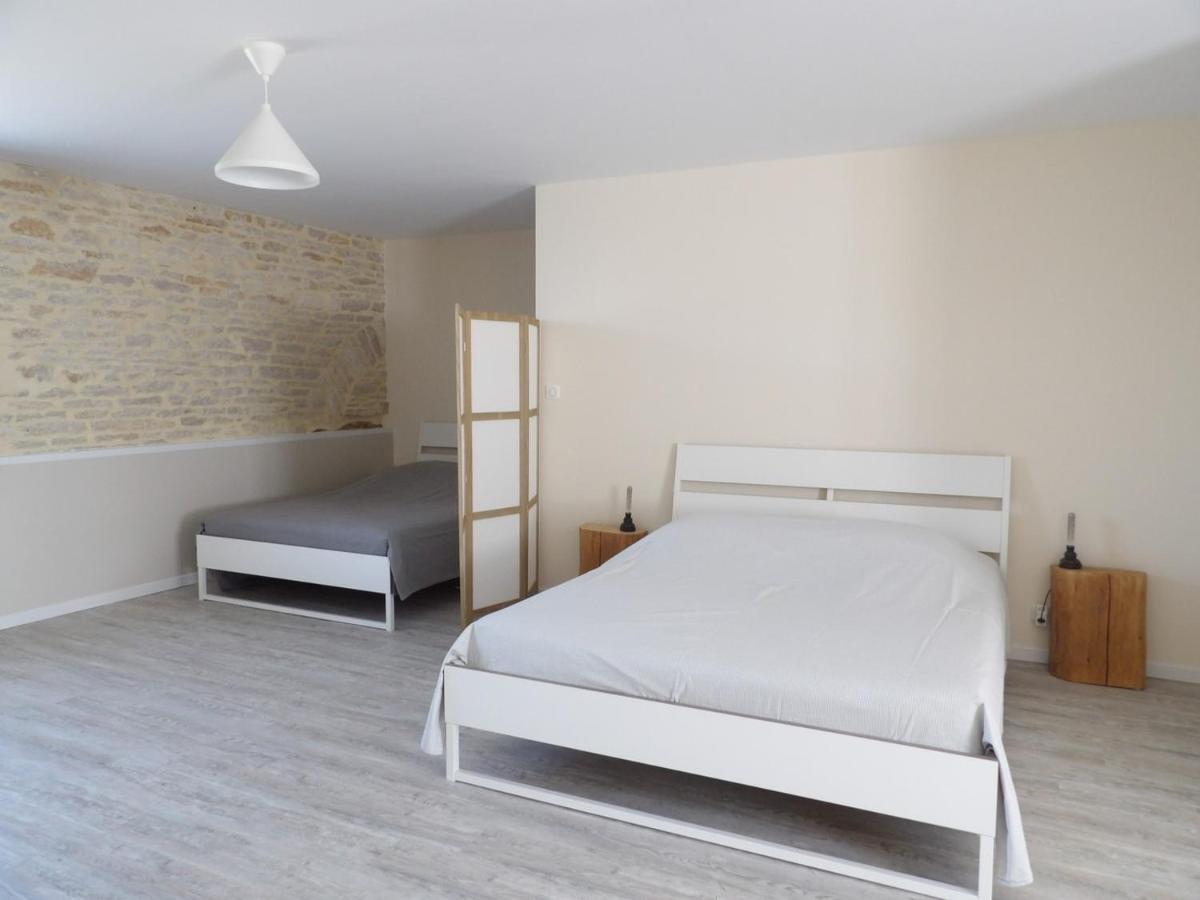 Bed and Breakfast Litdevin Uchizy Exterior foto